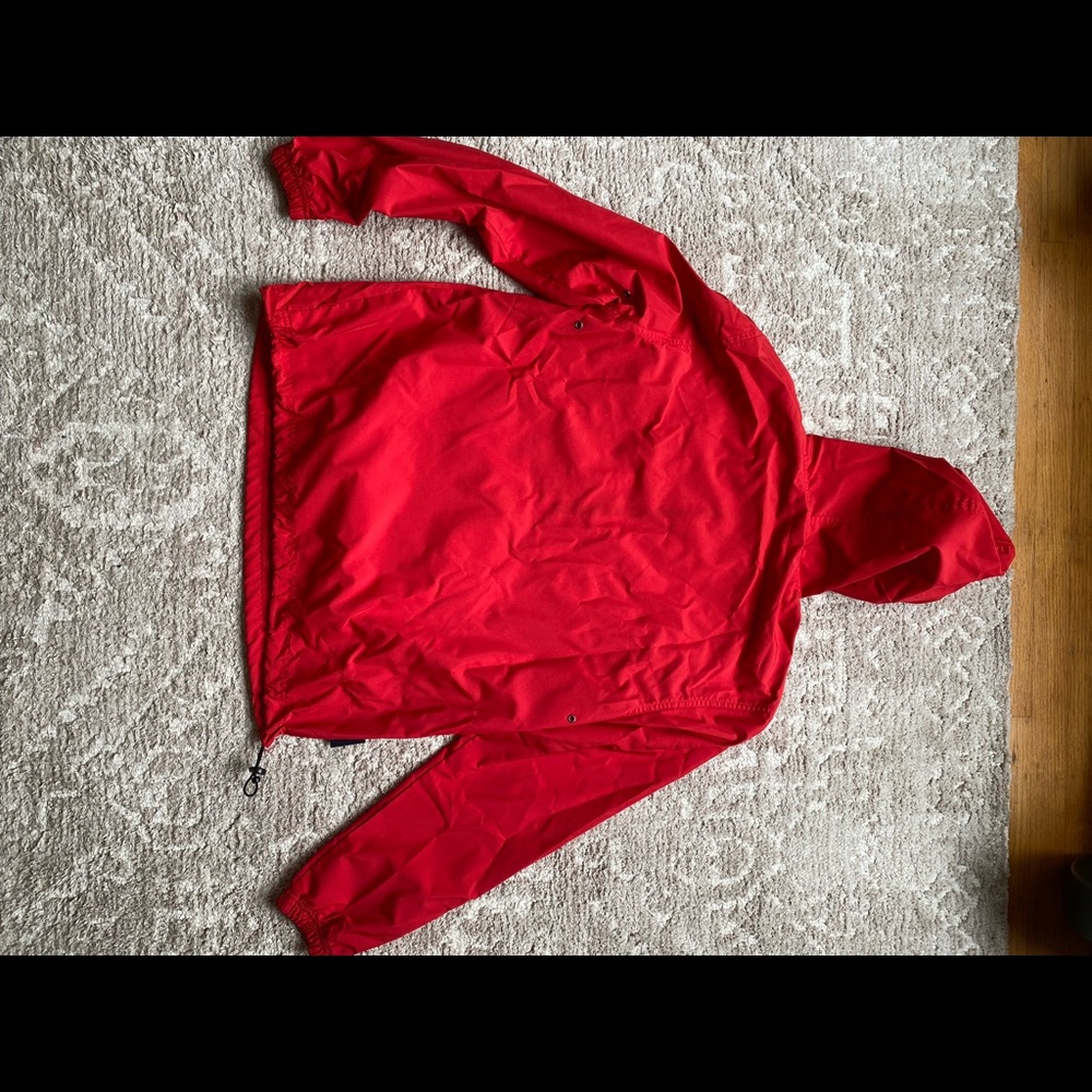 Lightweight Packable Windwater Resistant Pull Over - image 6